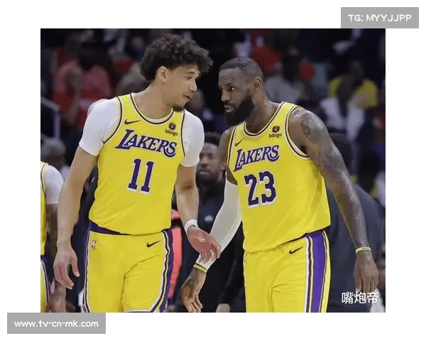 勒布朗-詹姆斯与布拉德利-比尔:NBA交易否决权背后的力量与影响力 勒布朗-詹姆斯与布拉德利-比尔:NBA交易否决权背后的力量与影响力